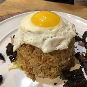Red Pepper Diner - Nasi Goreng - Sri Lankan Near Me - Beacon, New York Red Pepper Diner - Nasi Goreng - Sri Lankan Near Me - Beacon, New York