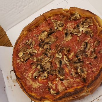 Giordano's - I ordered stuffed pizza with chicken sausage, spinach, mushrooms. Thanks Tiffany! I really appreciate. The pizza was very good!! - Pizza Near Me - Willowbrook, Illinois Giordano's - I ordered stuffed pizza with chicken sausage, spinach, mushrooms. Thanks Tiffany! I really appreciate. The pizza was very good!! - Pizza Near Me - Willowbrook, Illinois