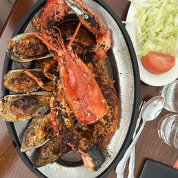 Broiled Seafood Platter