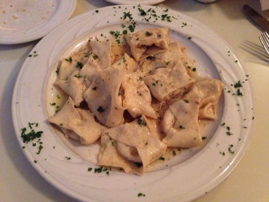 Beppe & Gianni's Trattoria by null