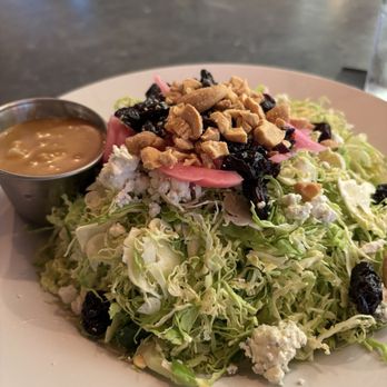 Emmy Squared Pizza - Green Hills - Pizza Near Me - Nashville, Tennessee