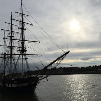 Dunbrody Famine Ship - Historical Tours Near Me - New Ross, WX