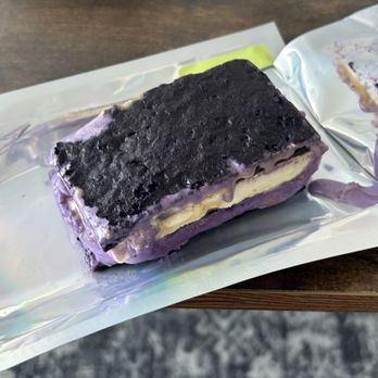 Supermoon Bakehouse - Ube & Pandan Ice Cream Sandwich - Bakeries Near Me - New York, New York