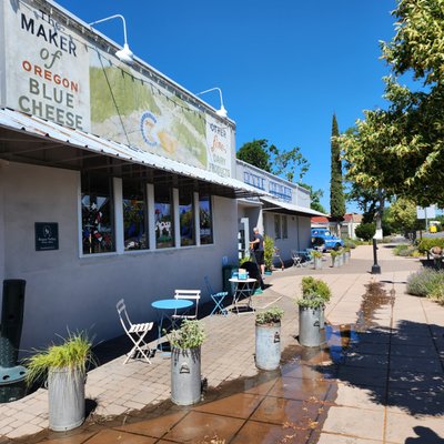 Rogue Creamery by null