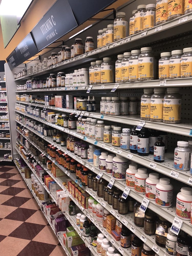 CHAMBERLIN’S NATURAL FOODS Updated November 2024 28 Photos & 15