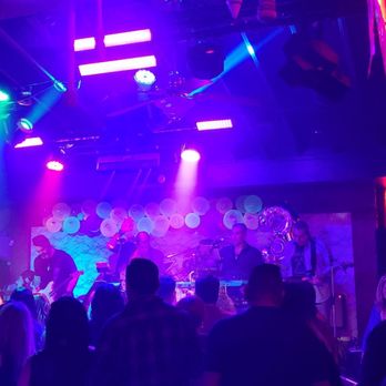 Yolox Restaurant Bar - Último Instinto rock en español cover band rocking the house - Mexican Near Me - Houston, Texas Yolox Restaurant Bar - Último Instinto rock en español cover band rocking the house - Mexican Near Me - Houston, Texas