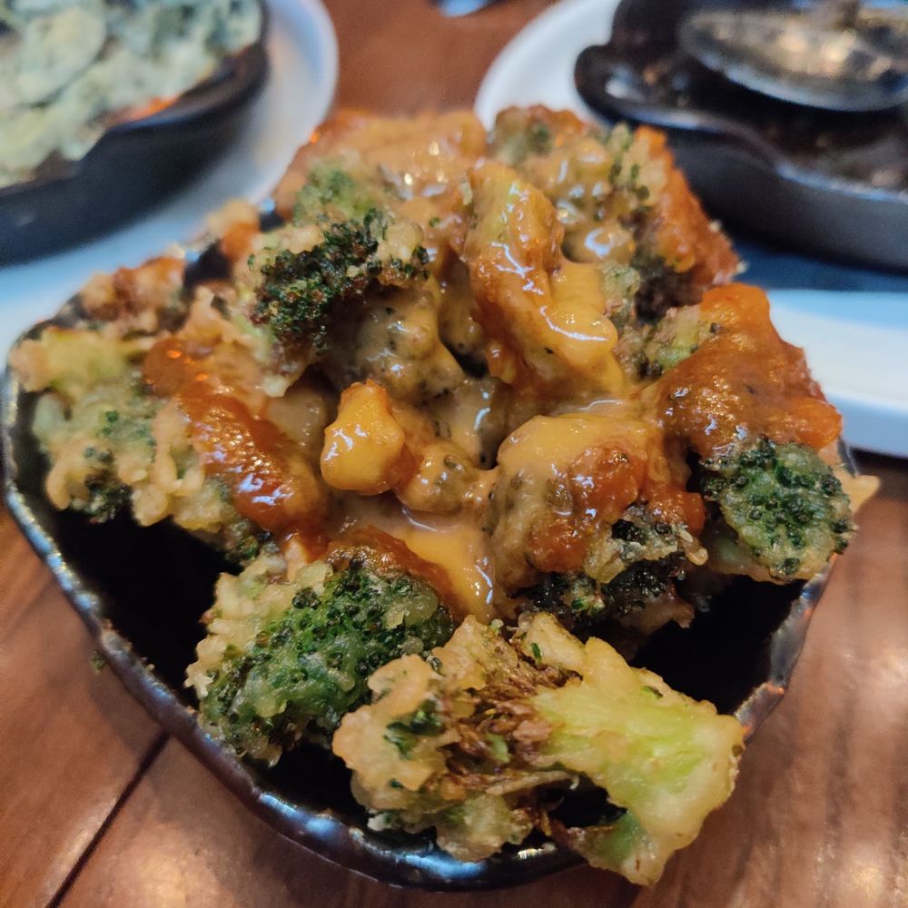 PLANTA Yorkville - Bang bang broccoli - Vegetarian Near Me - Toronto, Ontario PLANTA Yorkville - Bang bang broccoli - Vegetarian Near Me - Toronto, Ontario