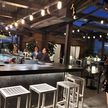 Rooftop - Rooftop bar upon entering the landing - New American Near Me - Walnut Creek, California