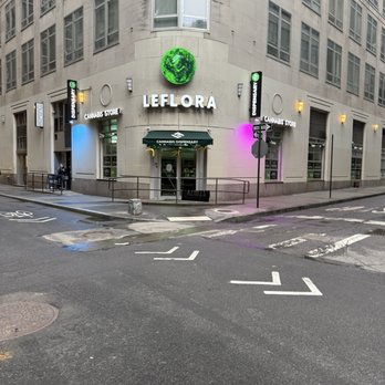 Le Flora - Williams and ann st, FIDI - Cannabis Dispensaries Near Me - New York, New York Le Flora - Williams and ann st, FIDI - Cannabis Dispensaries Near Me - New York, New York