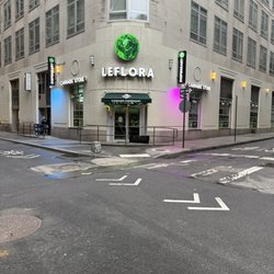 Le Flora - Williams and ann st, FIDI