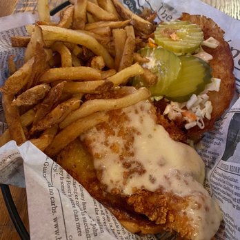 Hilltown Tavern - Fairmount - Crispy Southern Fried Chicken Sandwich - Pubs Near Me - Philadelphia, Pennsylvania Hilltown Tavern - Fairmount - Crispy Southern Fried Chicken Sandwich - Pubs Near Me - Philadelphia, Pennsylvania