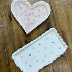 Freestyle Ceramics & Tufting