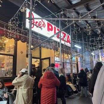 Joe's Pizza - outside (line) - Pizza Near Me - New York, New York
