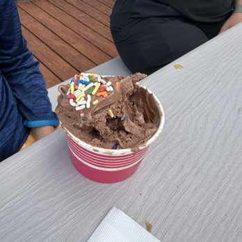 Eagle's Store - One scoop chocolate with sprinkles - Ice Cream & Frozen Yogurt Near Me - West Yellowstone, Montana Eagle's Store - One scoop chocolate with sprinkles - Ice Cream & Frozen Yogurt Near Me - West Yellowstone, Montana
