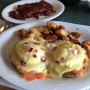 Egg & I Pancake and Waffle House - Yummy Smoked Salmon Benedict! Side order of Bob's hash - Breakfast & Brunch Near Me - Ogunquit, Maine Egg & I Pancake and Waffle House - Yummy Smoked Salmon Benedict! Side order of Bob's hash - Breakfast & Brunch Near Me - Ogunquit, Maine