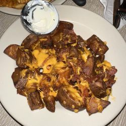 Ecco Lounge - German Potato Nachos