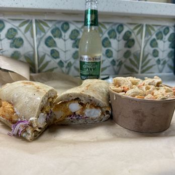 Pogirl’s Poboy Kitchen - Shrimp Poboy with macaroni salad - Sandwiches Near Me - Panama City, Florida Pogirl’s Poboy Kitchen - Shrimp Poboy with macaroni salad - Sandwiches Near Me - Panama City, Florida