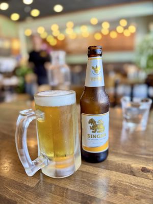 Sip Saam Thai by null