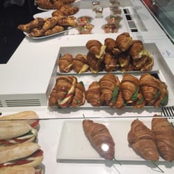 Illy - So many sandwiches! Much better than other options in the airport.