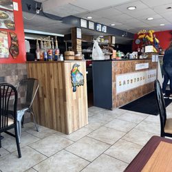 La Pupusa Loca Grille