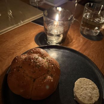 Cactus Club Cafe - Warm pull apart brioche - Cocktail Bars Near Me - Boston, Massachusetts