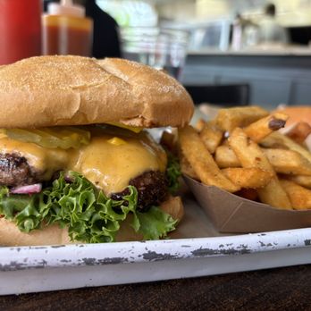 Emma Keys - American Cheeseburger - American Near Me - Greensboro, North Carolina Emma Keys - American Cheeseburger - American Near Me - Greensboro, North Carolina