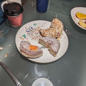 Blackbird Doughnuts - Beacon Hill - West End - Coconut lemon and winter citrus doughnuts - Donuts Near Me - Boston, Massachusetts Blackbird Doughnuts - Beacon Hill - West End - Coconut lemon and winter citrus doughnuts - Donuts Near Me - Boston, Massachusetts