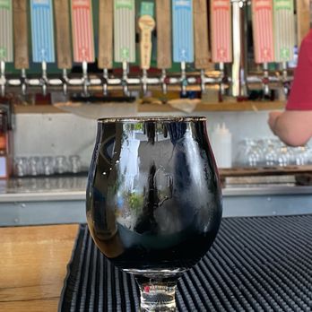 Hi-Wire Brewing - Lovely dark stout. - Breweries Near Me - Asheville, North Carolina Hi-Wire Brewing - Lovely dark stout. - Breweries Near Me - Asheville, North Carolina