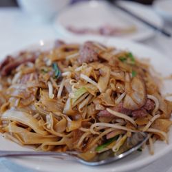 Fu Lam Mum - Dry style beef chow fun