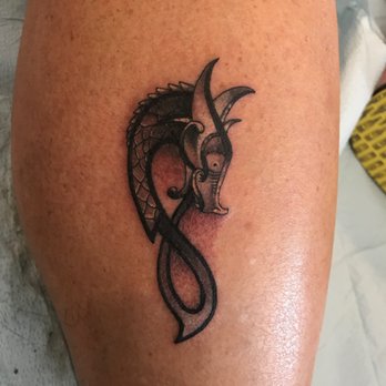 Laguna Tattoo - Tattoo Near Me - Laguna Beach, California Laguna Tattoo - Tattoo Near Me - Laguna Beach, California