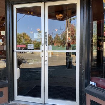 Chocolati Café - Entrance, Friday 8 September 2023. - Coffee & Tea Near Me - Seattle, Washington Chocolati Café - Entrance, Friday 8 September 2023. - Coffee & Tea Near Me - Seattle, Washington