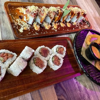 Osaka Story - Spicy tuna roll, Hot Night Roll, Calamari Tempura off the Happy he menu. - Sushi Bars Near Me - Long Beach, California Osaka Story - Spicy tuna roll, Hot Night Roll, Calamari Tempura off the Happy he menu. - Sushi Bars Near Me - Long Beach, California