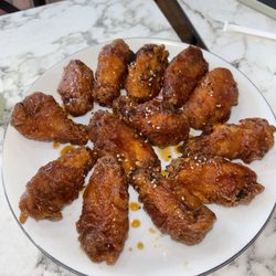 I Love Bibimbap - Soy Garlic Chicken Wings