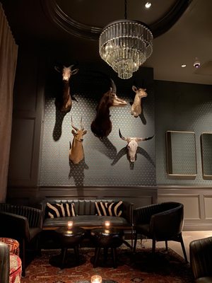 Magnum Speakeasy by null