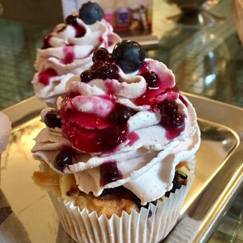 Mr. Cake Cologne - Mr.Cake Blaubeere Mandel Royal Cup Cake - Altstadt Süd - Filzengraben 1-3 - Cafes Near Me - Cologne, NW Mr. Cake Cologne - Mr.Cake Blaubeere Mandel Royal Cup Cake - Altstadt Süd - Filzengraben 1-3 - Cafes Near Me - Cologne, NW