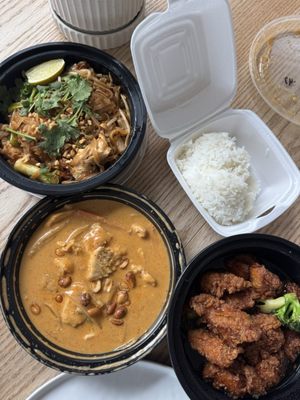 AROI THAI by null