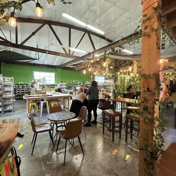 Wet Clay Cafe - Art Classes Near Me - Seattle, Washington Wet Clay Cafe - Art Classes Near Me - Seattle, Washington