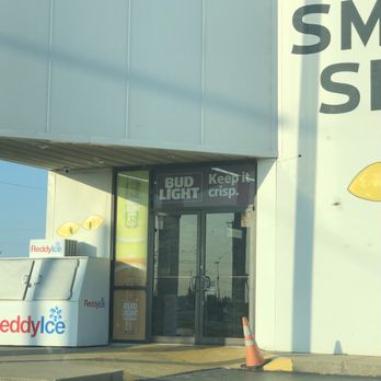 Black Market Fireworks - Zero Covid requirement signage. - Fireworks Near Me - Joplin, Missouri Black Market Fireworks - Zero Covid requirement signage. - Fireworks Near Me - Joplin, Missouri