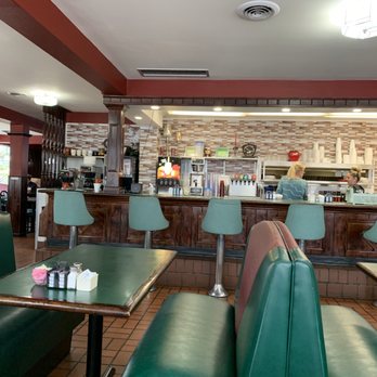 Green Apple Restaurant - View inside restaurant - American Near Me - Waterford, Michigan Green Apple Restaurant - View inside restaurant - American Near Me - Waterford, Michigan