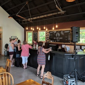 Ugly Bunny Winery - Inside of the winery - Wineries Near Me - Loudonville, Ohio