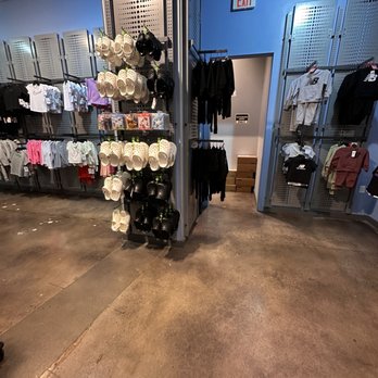Foot Locker - Shoes - Shoe Stores Near Me - Oklahoma City, Oklahoma Foot Locker - Shoes - Shoe Stores Near Me - Oklahoma City, Oklahoma