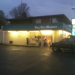 Fall City Market & Deli
