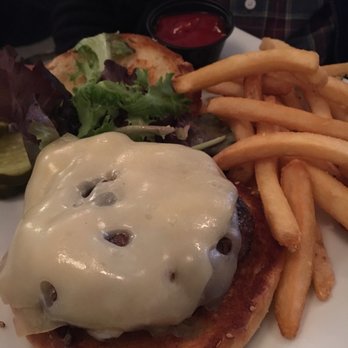 Love Lane Kitchen - Organic burger. - Breakfast & Brunch Near Me - Mattituck, New York