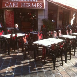 Café Hermès - entré du cafe