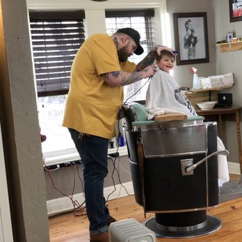 Annex Barber Shop - Gatlin getting hair cut by Jake the Barber! - Barbers Near Me - Oklahoma City, Oklahoma Annex Barber Shop - Gatlin getting hair cut by Jake the Barber! - Barbers Near Me - Oklahoma City, Oklahoma
