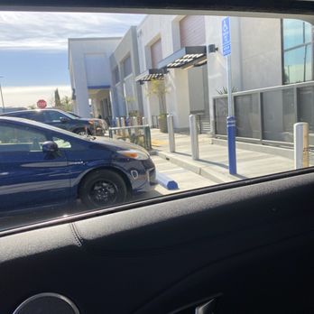 Marshalls - Parking - Department Stores Near Me - Laguna Hills, California