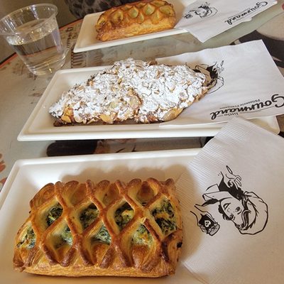 Little Gourmand by null