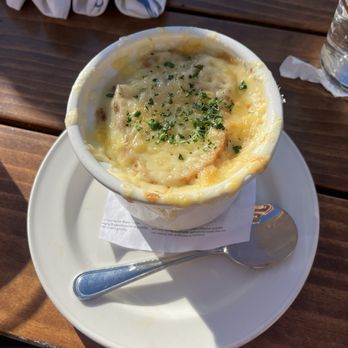Sam's Anchor Cafe - french onion soup - Seafood Near Me - Tiburon, California