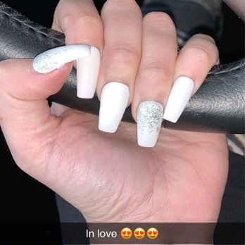 Awesome Nails - Nail Salons Near Me - Layton, Utah