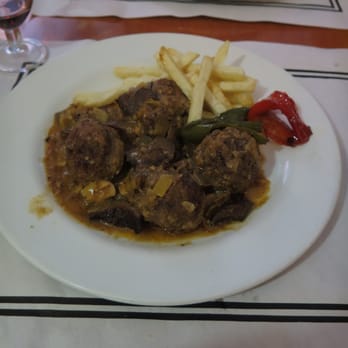 Bar Casi - House made meatballs frim scratch - Tapas Bars Near Me - Barcelona, B Bar Casi - House made meatballs frim scratch - Tapas Bars Near Me - Barcelona, B